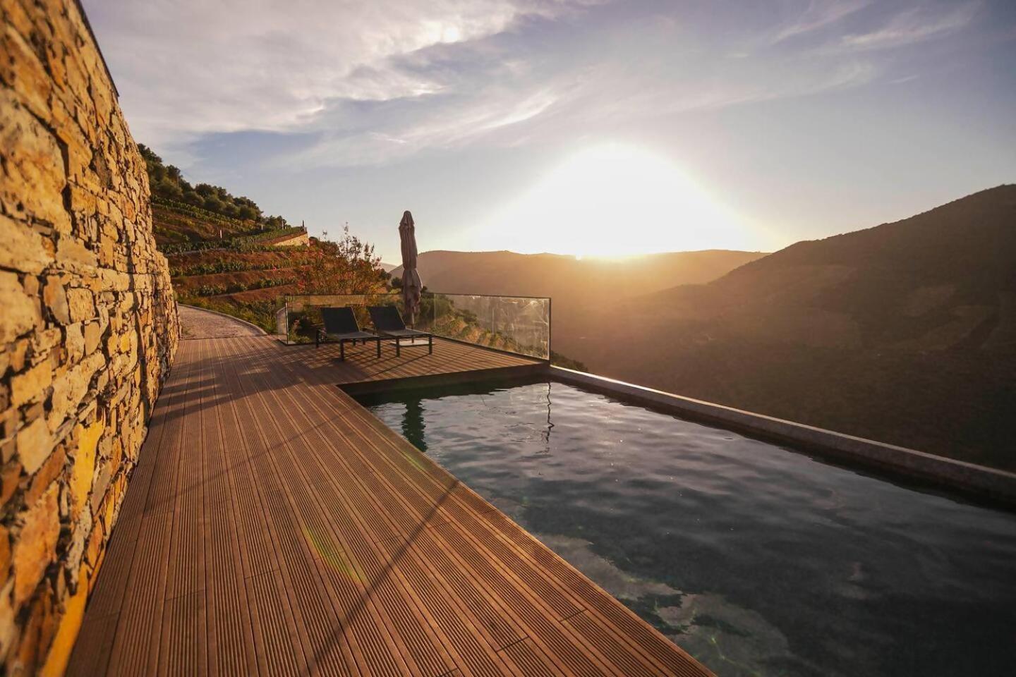 Quinta Vale De Lobos Bed & Breakfast Folgosa  Dış mekan fotoğraf