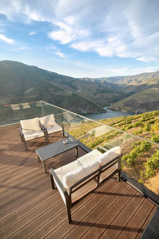 Quinta Vale De Lobos Bed & Breakfast Folgosa  Dış mekan fotoğraf